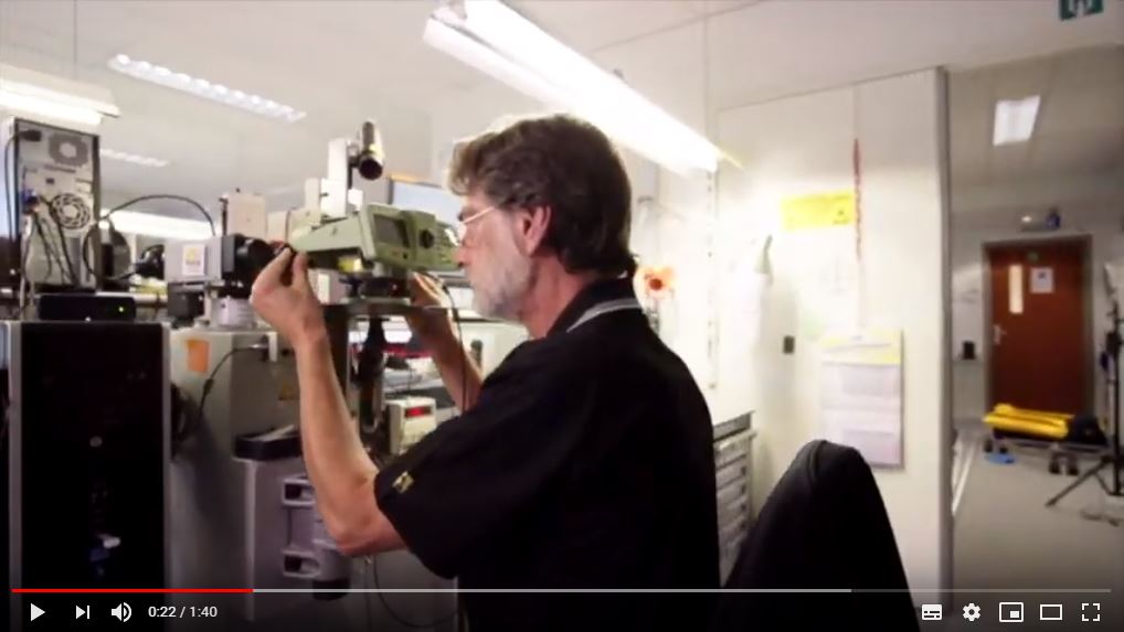 .leica-customer-care-package-video-2